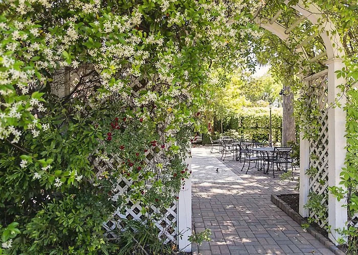 The Beaufort Inn